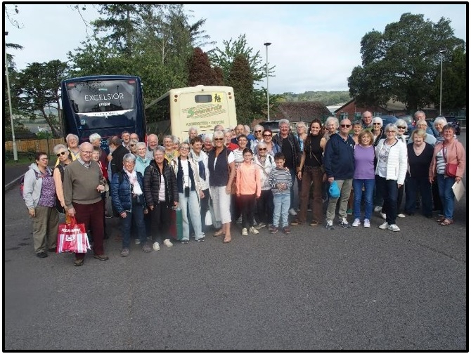 Le comité de jumelage de retour d’Axminster