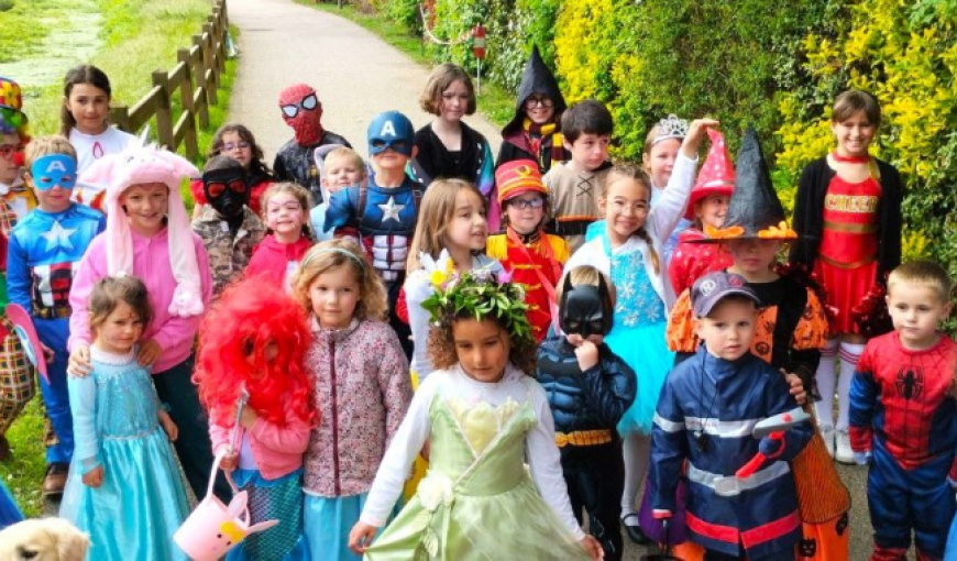 RETOUR SUR LE CARNAVAL ET LA CHASSE AUX OEUFS